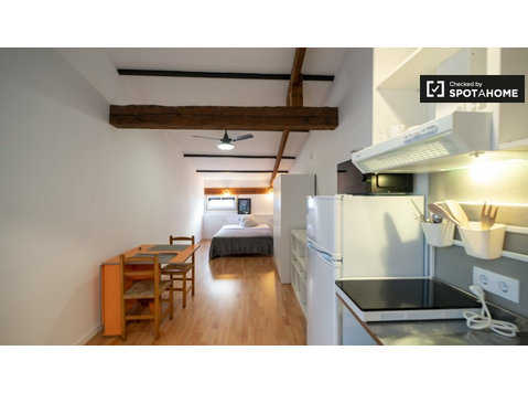 Studio apartment for rent in Russafa, Valencia - Apartments