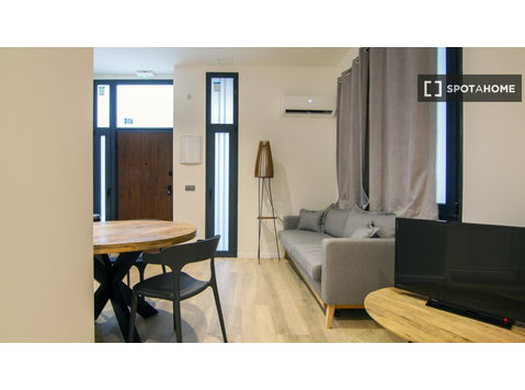 Studio apartment for rent in Valencia - Asunnot