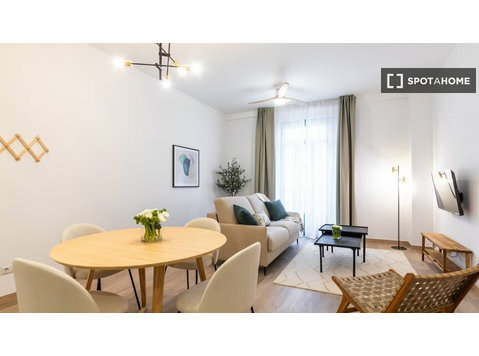 Apartamento tipo estudio en alquiler en Valencia, Valencia - Pisos