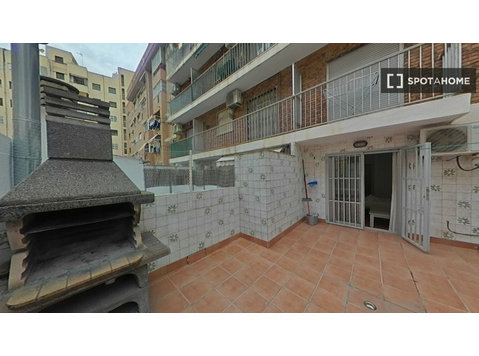 Studio zu vermieten in Arrancapins, Valencia. - Wohnungen