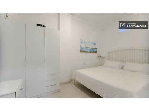 Studio zu vermieten in Cabanyal-Canyamelar, Valencia - Wohnungen