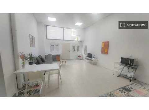 Studio zu vermieten in Xirivella, Valencia. - Wohnungen