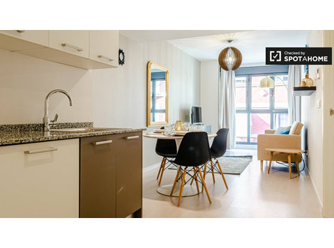 Stylish 1-bedroom apartment for rent, La Saïdia, València - Apartments