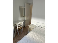 Flatio - all utilities included - Céntrica habitación para… - WGs/Zimmer