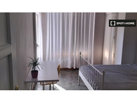 Room for rent in 4-bedroom apartment in Sant Blai, Alicante - Vuokralle