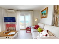 Alicante Sea Views - דירות