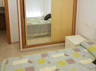 Residencial 3 bedrooms apartment, private garage 100m beach - Apartamentos