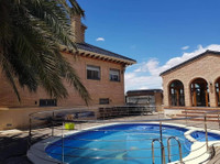 RENTED  6 bed villa in Molins, Orihuela - Casas