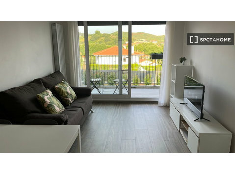2-Zimmer-Wohnung zur Miete in Berango, Bilbao - Apartemen