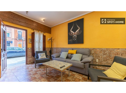 Studio-Apartment zur Miete in Valencia, Valencia - Apartments