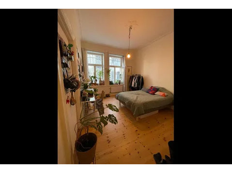 Private Room in Shared Apartment in Skåne län - Комнаты