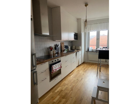 Malmö - 2rok - 7mån - 11.000kr/mån - For Rent
