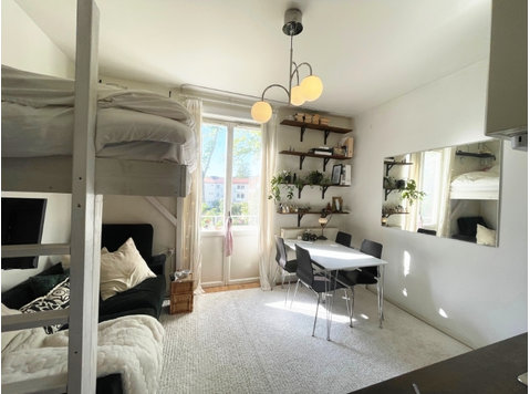 Hägersten-Liljeholmen - 1rok - 10mån - 12.650kr/mån - Za iznajmljivanje