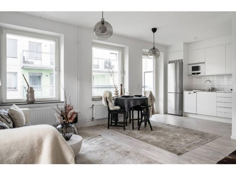 Hägersten-Liljeholmen - 2rok - 12mån - 23.000kr/mån - For Rent