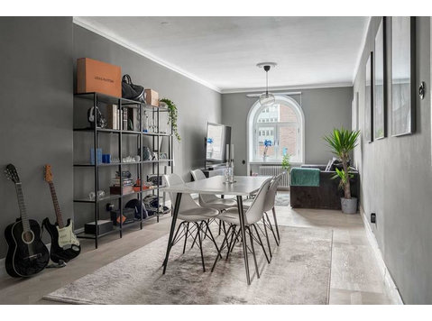 Norrmalm - 2rok - tillsv - 23.000kr/mån - In Affitto