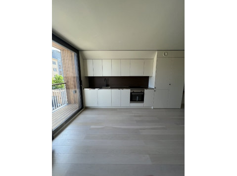 Uppsala - 2rok - tillsv - 13.800kr/mån - For Rent