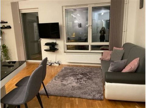 Göteborg - 2rok - 12mån - 16.330kr/mån - 	
Uthyres