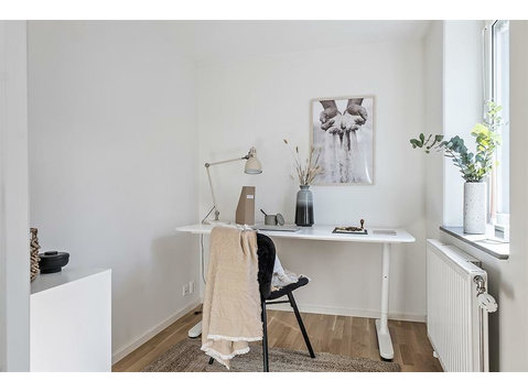 Göteborg - 3rok - 24mån - 23.000kr/mån - For Rent