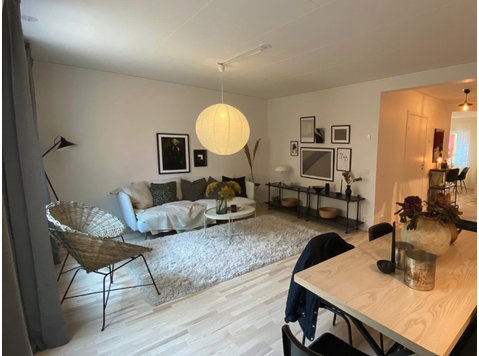 Göteborg - 5rok - 12mån - 20.700kr/mån - À louer