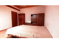 2½ ROOM ATTIC APARTMENT IN BASEL - ISELIN, FURNISHED,… - Apartamentos con servicio