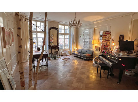 APPARTEMENT 2 PIÈCES À BERN - ALTSTADT, MEUBLÉ, DURÉE… - Appartements équipés