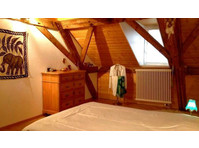 2½ ROOM ATTIC APARTMENT IN BURGDORF (BE), FURNISHED,… - Квартиры с уборкой