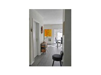 2½ ROOM ATTIC APARTMENT (PENTHOUSE) IN LYSS (BE),… - Ενοικιαζόμενα δωμάτια με παροχή υπηρεσιών