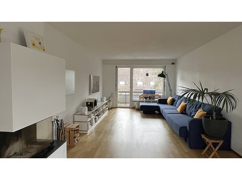 APPARTEMENT 4 PIÈCES À NIDAU (BE), MEUBLÉ, DURÉE DÉTERMINÉE - Appartements équipés