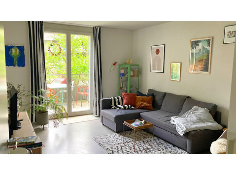 4½ ROOM MAISONETTE APARTMENT IN BERN - BÜMPLIZ, FURNISHED,… - Serviced apartments