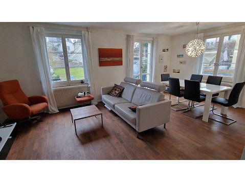 MAISON 5½ PIÈCES À BURGDORF (BE), MEUBLÉ, DURÉE DÉTERMINÉE - Appartements équipés