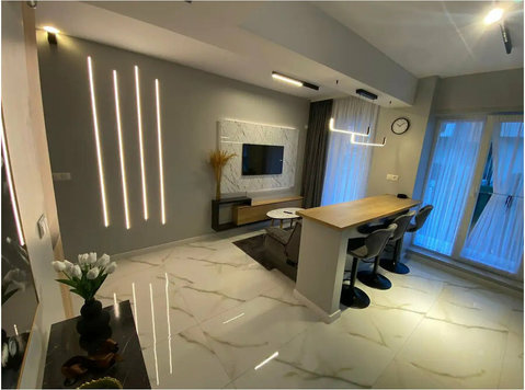 Charming Apartment Perfect for Comfort - Apartamente