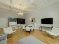 Spacious and fully furnished two bedroom apartment - Apartments