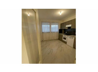 3 ROOM APARTMENT IN GENÈVE, FURNISHED - Ενοικιαζόμενα δωμάτια με παροχή υπηρεσιών