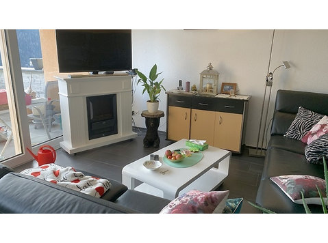 2½ ROOM APARTMENT IN VAZ/OBERVAZ (GR), FURNISHED, TEMPORARY - Ενοικιαζόμενα δωμάτια με παροχή υπηρεσιών