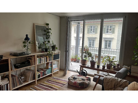 APPARTEMENT 3½ PIÈCES À KRIENS (LU), MEUBLÉ, DURÉE… - Appartements équipés