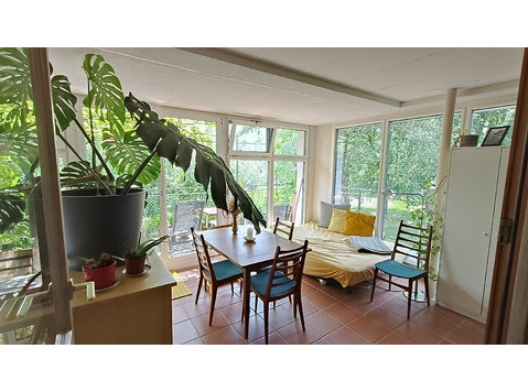 4½ ROOM MAISONETTE APARTMENT IN EMMEN (LU), FURNISHED,… - Serviced apartments