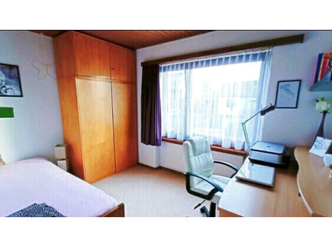 4 ROOM HOUSE IN ABTWIL (SG), FURNISHED, TEMPORARY (3) - Serviced apartments