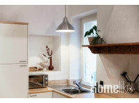Bright modern 3 floors apartment - Asunnot