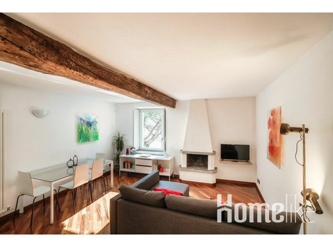 Comfortable one-bedroom apartment - Leiligheter
