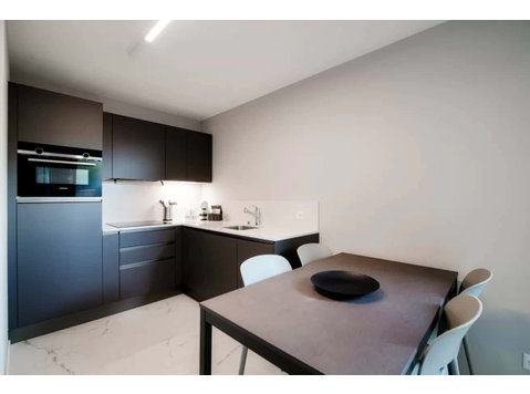 GREY STUDIO 9 - Apartments