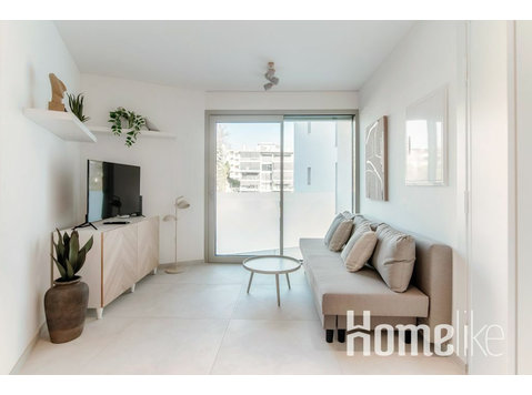 Modern apartment just minutes from the station - Διαμερίσματα