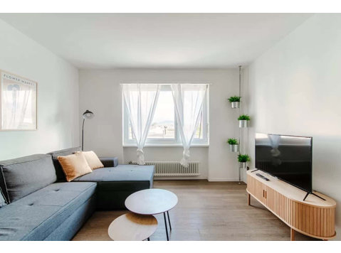 ROSETO APARTMENT - Pisos
