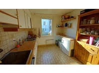 4 ROOM APARTMENT IN ROLLE (VD), FURNISHED, TEMPORARY - Ενοικιαζόμενα δωμάτια με παροχή υπηρεσιών