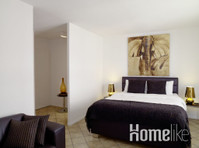 1 Bedroom Apartment Senior Terrace - Mieszkanie