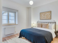 Cozy 1 bedroom apartment in Lausanne - Апартмани/Станови