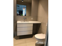 Small 2-bedroom apartment - דירות