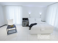 Home suite with use of loft kitchen - Συγκατοίκηση