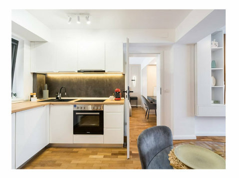 2-bedroom apartment  --nadiabecker.n@gmail.com-- - Apartments