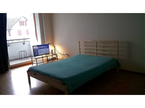 APPARTEMENT 1½ PIÈCE À DIETIKON (ZH), MEUBLÉ, DURÉE… - Appartements équipés