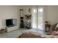 2½ ROOM APARTMENT IN SCHLIEREN (ZH), FURNISHED, TEMPORARY - Ενοικιαζόμενα δωμάτια με παροχή υπηρεσιών